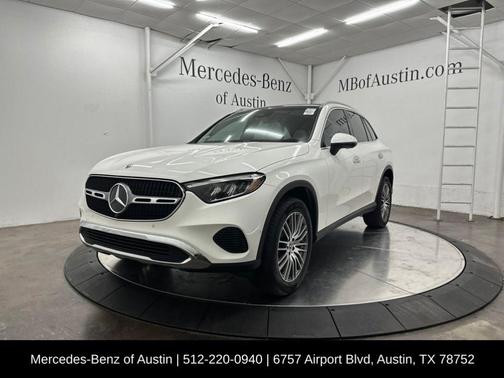 Polar White 2026 Mercedes-Benz GLC 300 Base