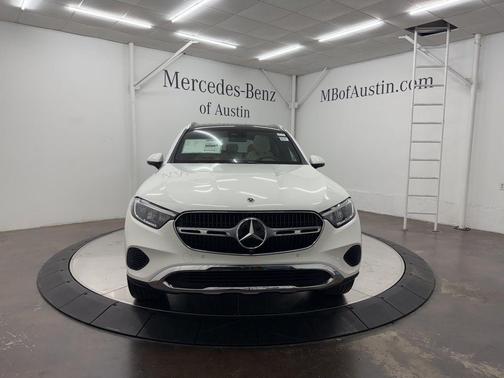 2026 Mercedes-Benz GLC 300 Base