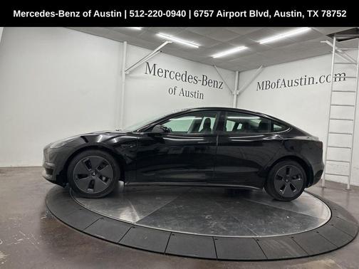 2022 Tesla Model 3 Base