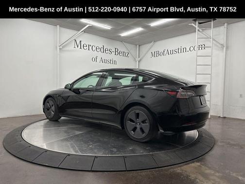 2022 Tesla Model 3 Base