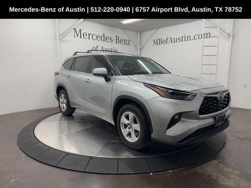 2023 Toyota Highlander Hybrid LE