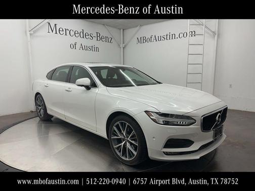 2018 Volvo S90 T5 Momentum
