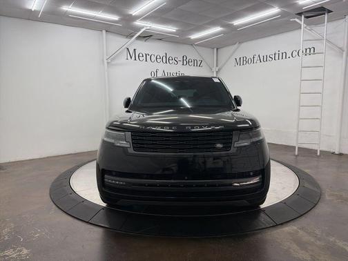 2025 Land Rover Range Rover P530 SE 7 Seat