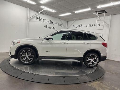 Alpine White 2018 BMW X1 sDrive28i