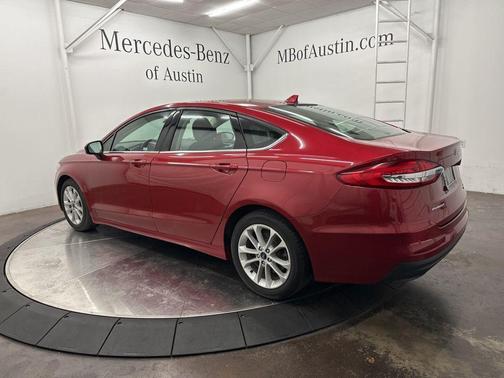 2020 Ford Fusion Hybrid SE