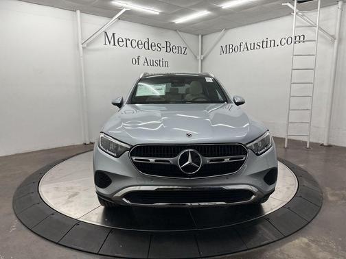 Cirrus Silver Metallic 2026 Mercedes-Benz GLC 300 Base