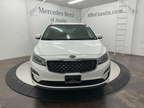 Snow White Pearl 2020 Kia Sedona LX