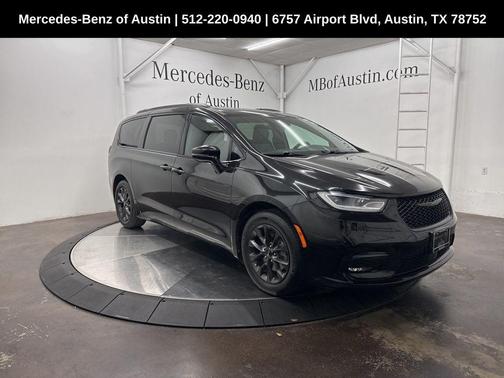2021 Chrysler Pacifica Touring-L