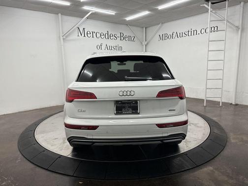2021 Audi Q5 40 Premium Plus