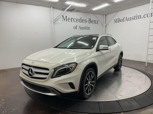 2017 Mercedes-Benz GLA 250 Base