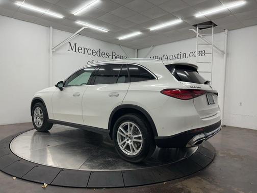 2025 Mercedes-Benz GLC 300 Base 4MATIC