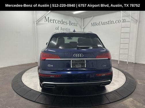 2023 Audi Q5 45 S line quattro Premium