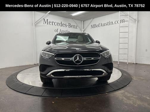 2025 Mercedes-Benz GLC 300 Base