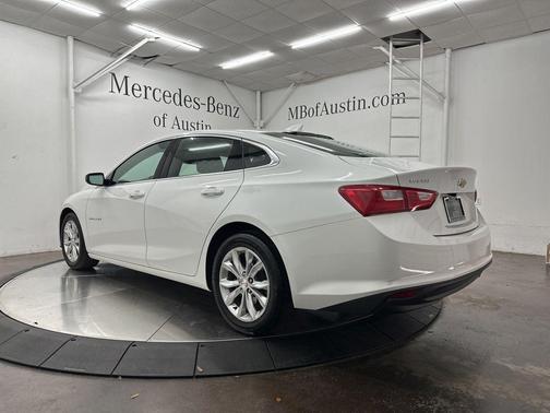 Summit White 2023 Chevrolet Malibu LT