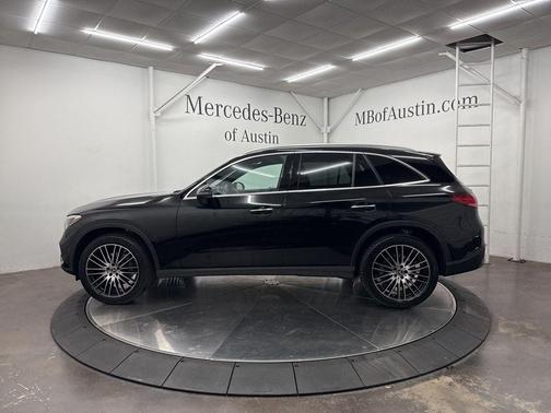2026 Mercedes-Benz GLC 300 Base