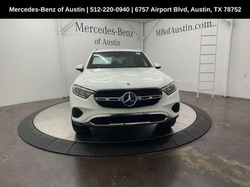 2025 Mercedes-Benz GLC 300 Base