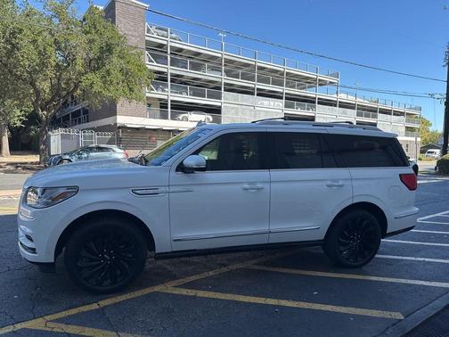 2021 Lincoln Navigator Reserve