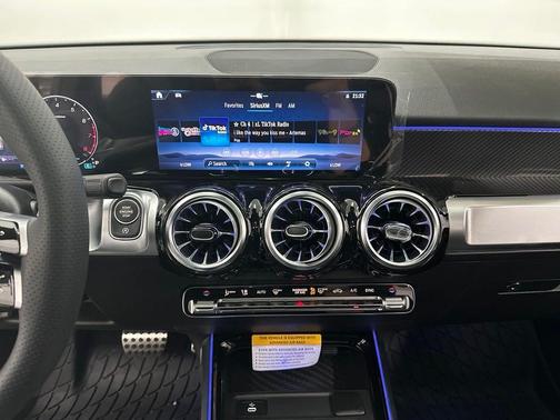 2024 Mercedes-Benz GLB 250 Base