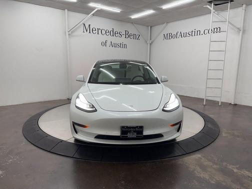 2019 Tesla Model 3 Standard Range Plus