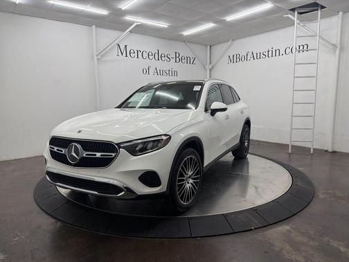 2026 Mercedes-Benz GLC 300 Base