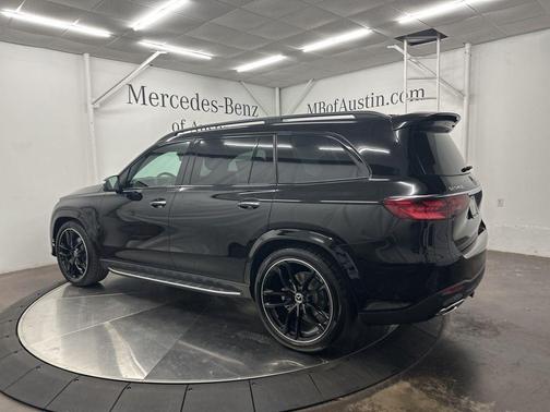 2026 Mercedes-Benz GLS 450 4MATIC