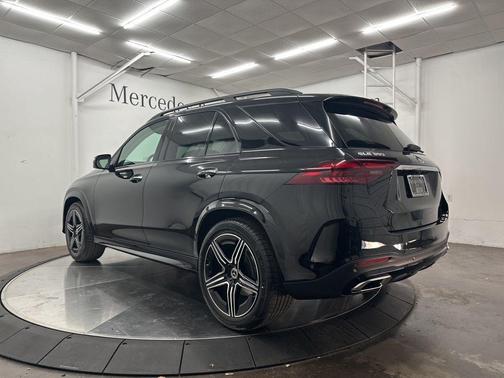 Obsidian Black 2026 Mercedes-Benz GLE 350 Base