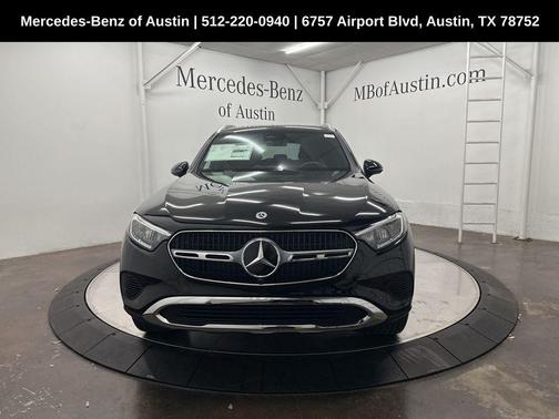 2025 Mercedes-Benz GLC 300 Base
