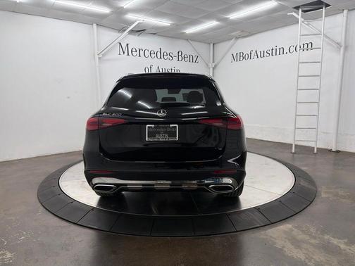 Black 2026 Mercedes-Benz GLC 300 Base