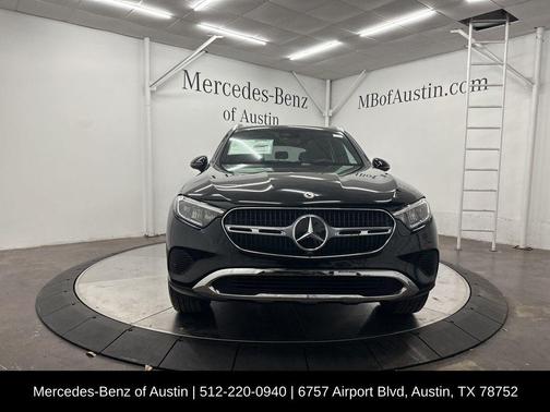 2025 Mercedes-Benz GLC 300 Base