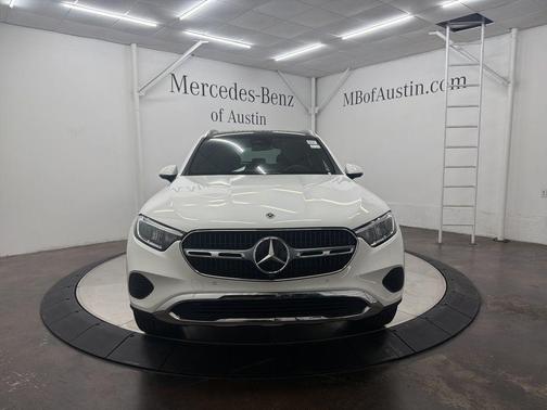 2026 Mercedes-Benz GLC 300 Base