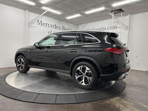 2025 Mercedes-Benz GLC 350e Base 4MATIC