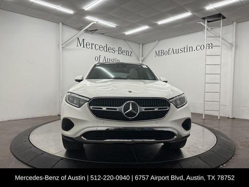 2026 Mercedes-Benz GLC 300 Base