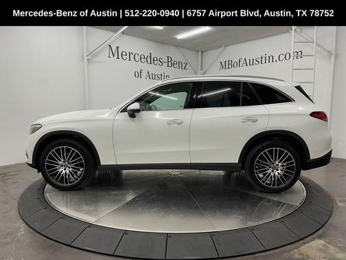 2025 Mercedes-Benz GLC 300 Base