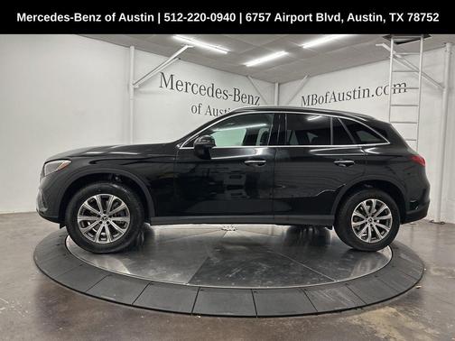 2025 Mercedes-Benz GLC 300 Base