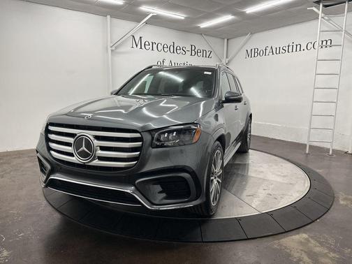 2025 Mercedes-Benz GLS 450 4MATIC