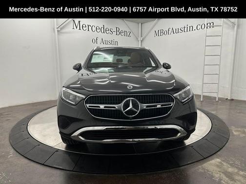 2025 Mercedes-Benz GLC 300 Base