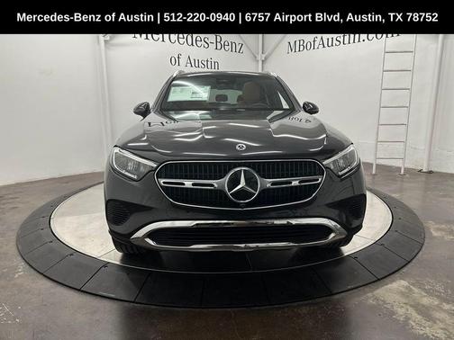 2025 Mercedes-Benz GLC 300 Base