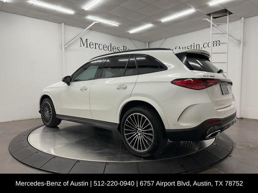 2025 Mercedes-Benz GLC 300 Base