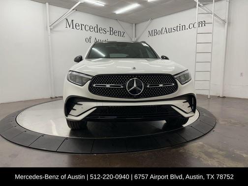 2025 Mercedes-Benz GLC 300 Base