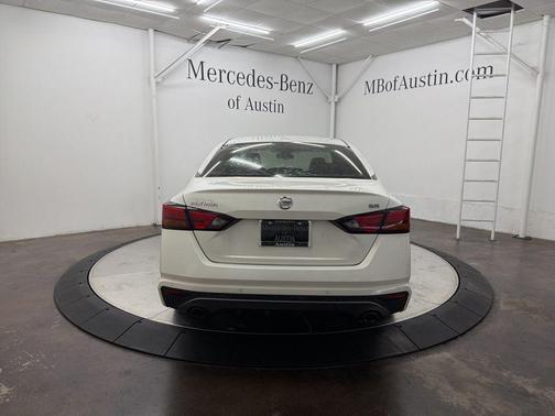 2020 Nissan Altima 2.5 SR