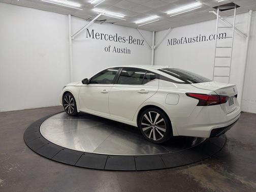 2020 Nissan Altima 2.5 SR