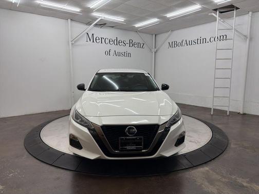 2020 Nissan Altima 2.5 SR