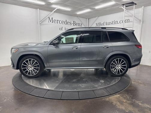 2026 Mercedes-Benz GLS 450 4MATIC