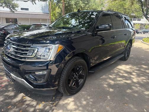 2021 Ford Expedition Max XLT