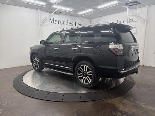 Midnight Black Metallic 2018 Toyota 4Runner Limited