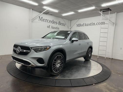 2026 Mercedes-Benz GLC 300 Base