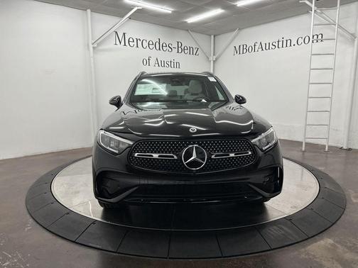 2026 Mercedes-Benz GLC 300 Base