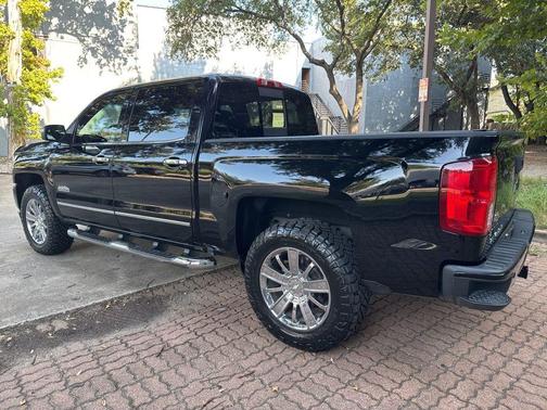 2018 Chevrolet Silverado 1500 High Country
