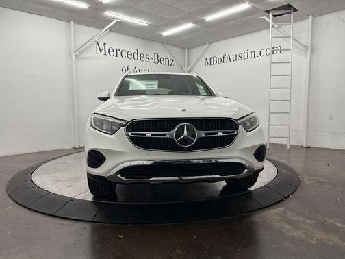 2025 Mercedes-Benz GLC 300 Base