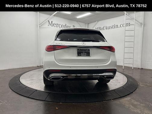 2025 Mercedes-Benz GLC 300 Base